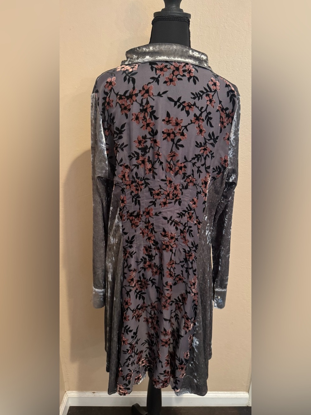 Crushed Silver Mauve Velvet Button-Up High Low Tunic Sheer Back Floral Panel